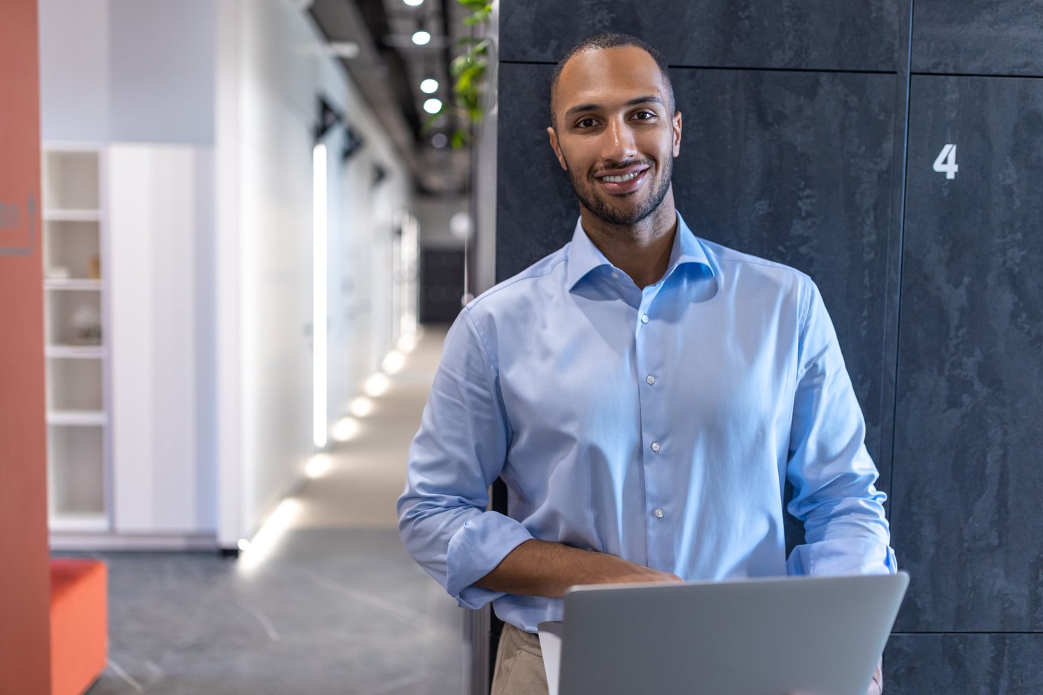 Consultant with laptop